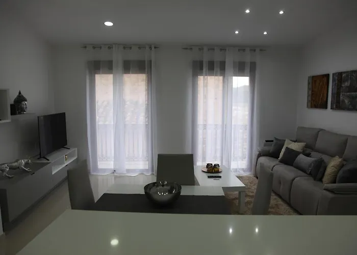 Apartment Alogia, Pastora, Yerbater