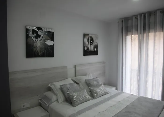 Apartment Alogia, Pastora, Yerbater *